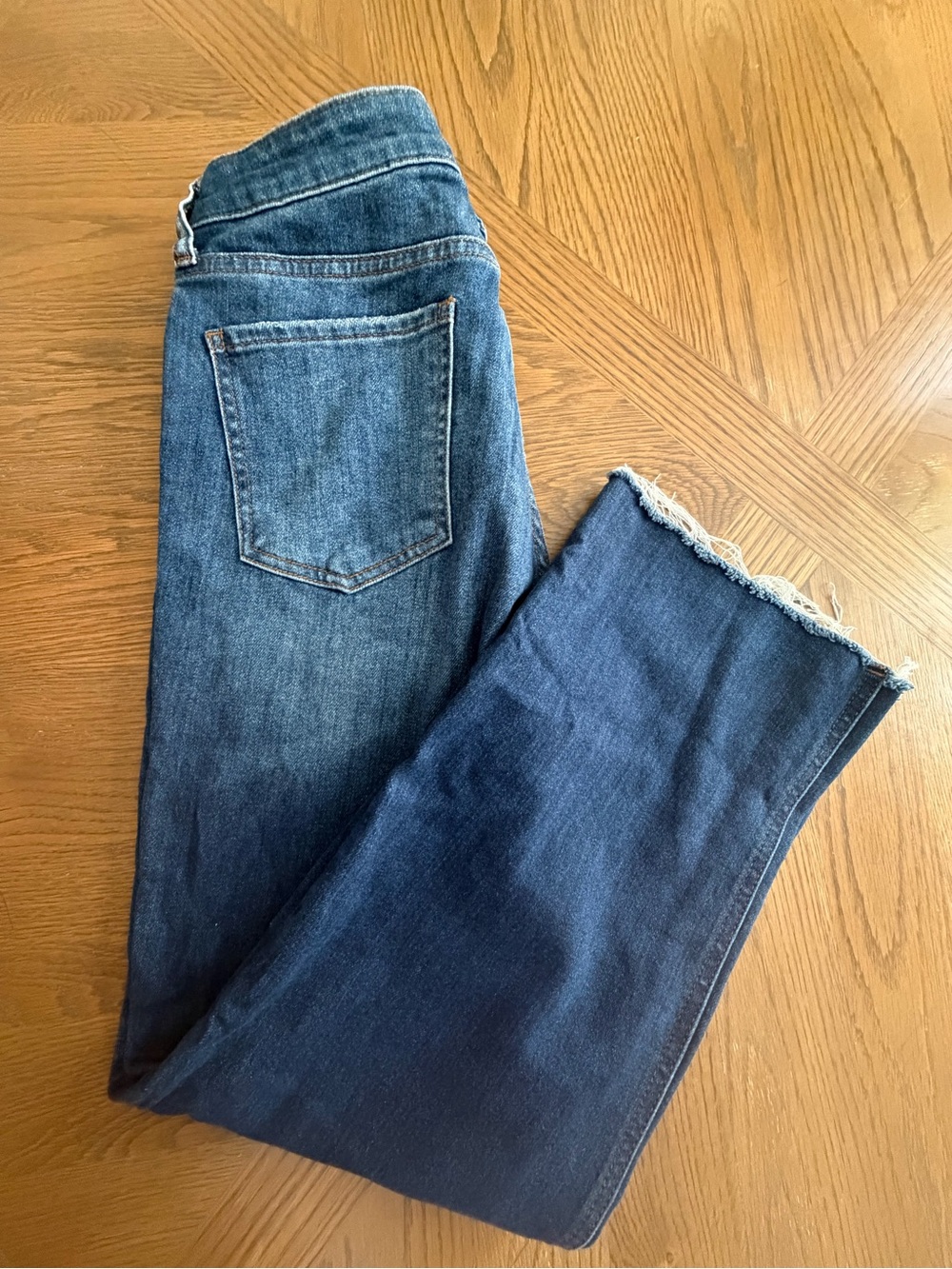 Kut from the Kloth Dark Blue Raw-Hem Cropped Jeans